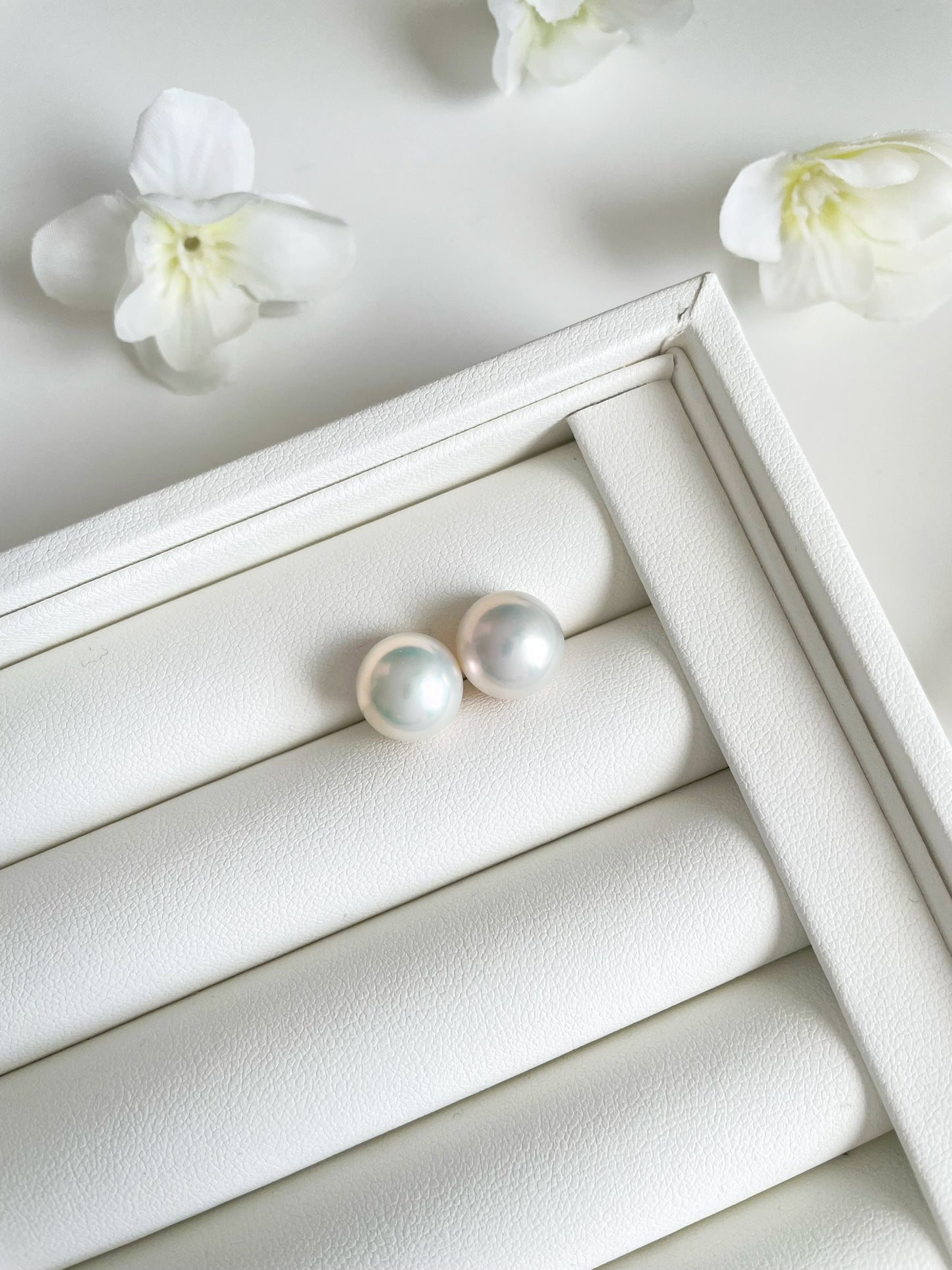 11-12mm Edison Pearl Studs Earrings