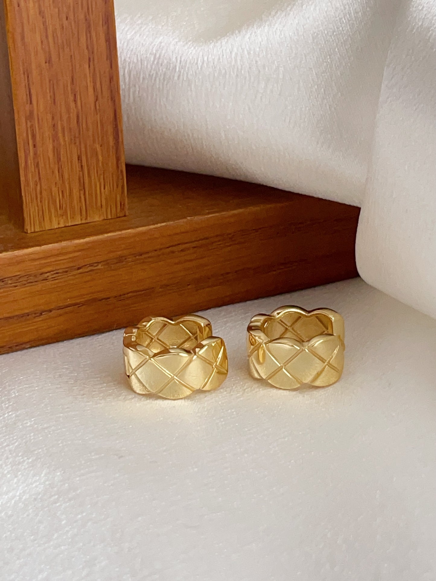 Sterling Silver Diamond Grid Pattern Hoops Earrings