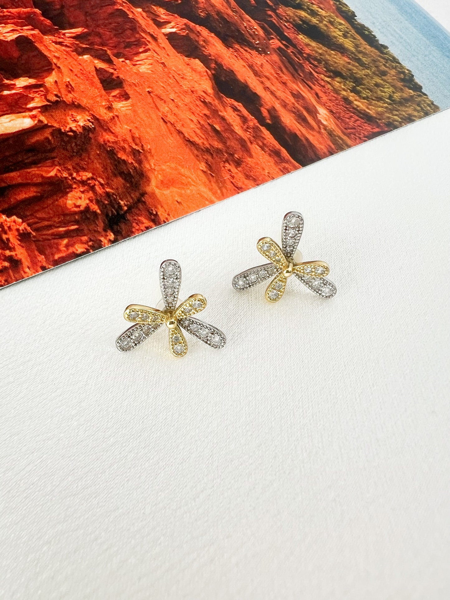 Clover Studs