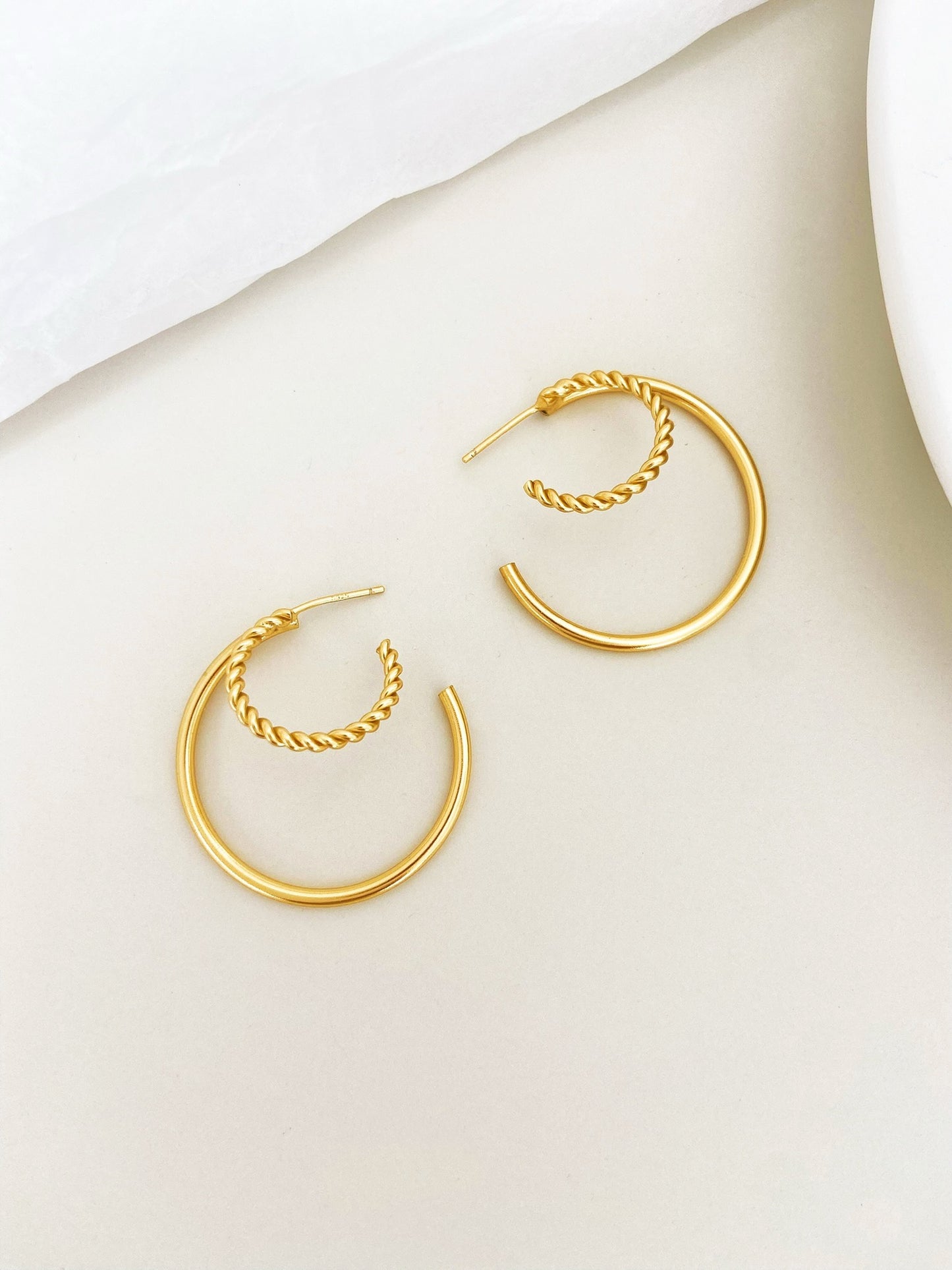 Sterling Silver Circle Hoop Earrings