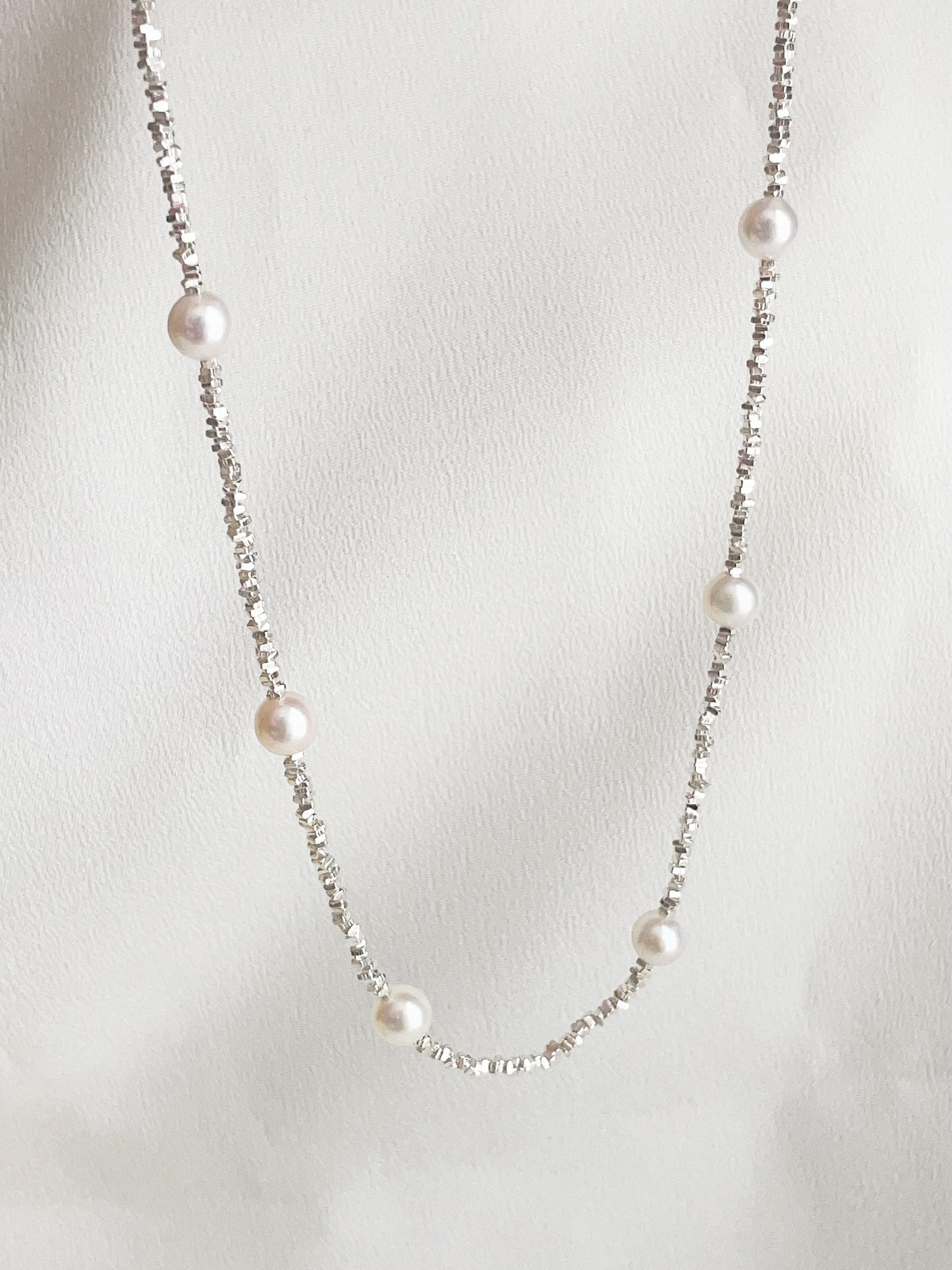 Freshwater Pearl Tincup Necklace