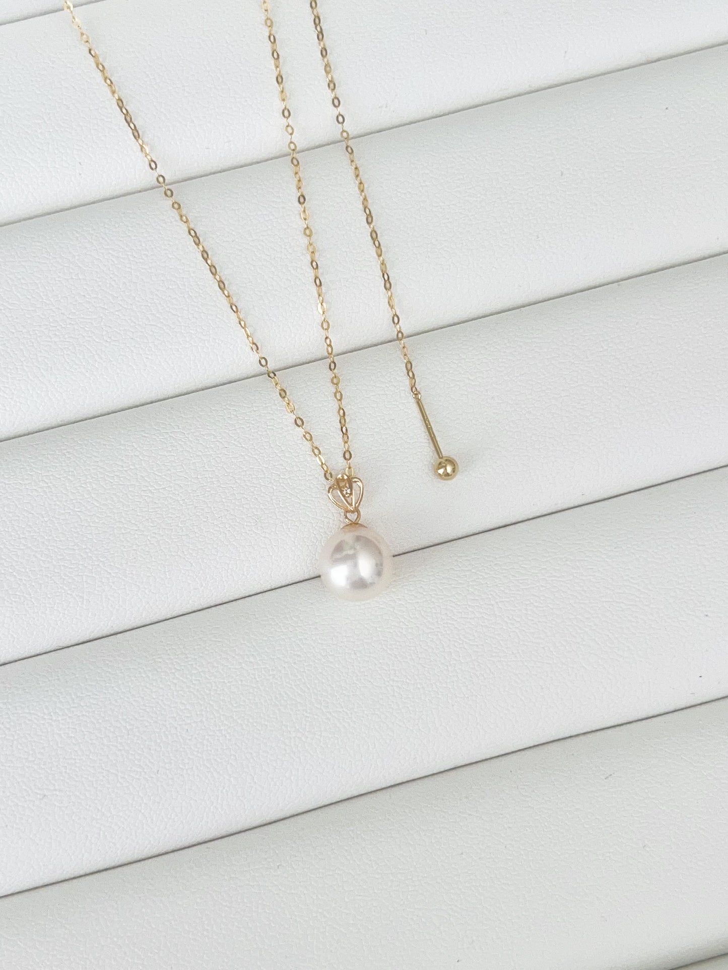 8-8.5mm Akoya Pearl Crown Shaped Dimond Pendant