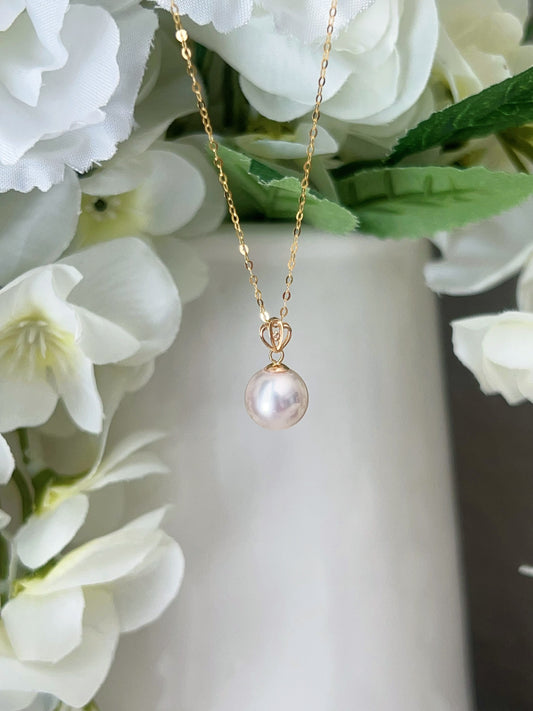 8-8.5mm Akoya Pearl Crown Shaped Dimond Pendant