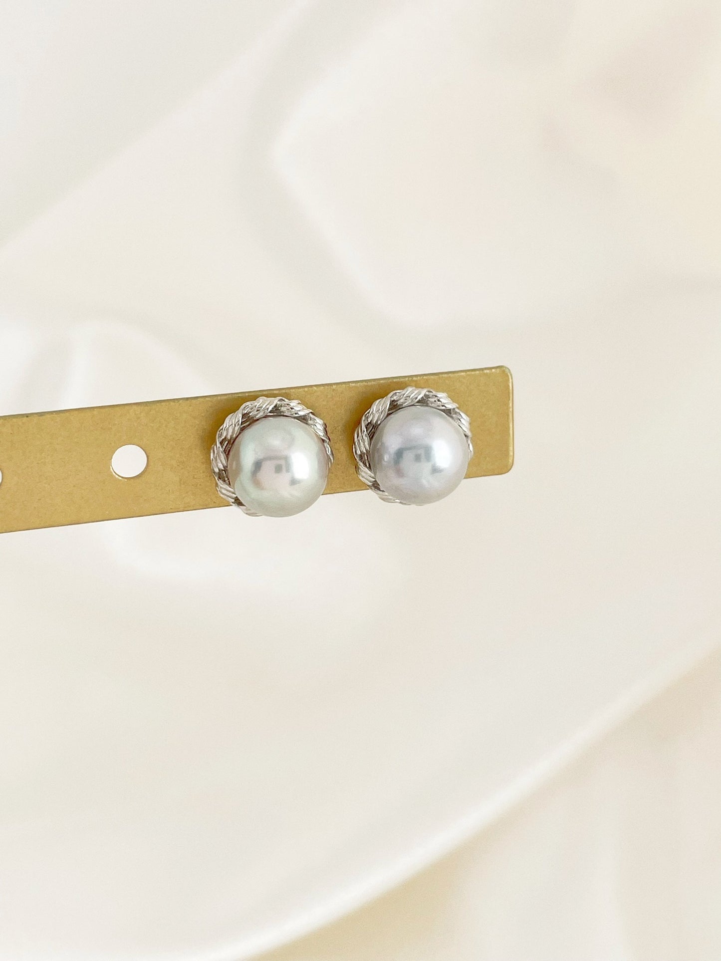 8-9mm Akoya Pearl Studs Earrings